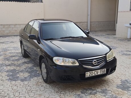 Nissan Sunny 2011