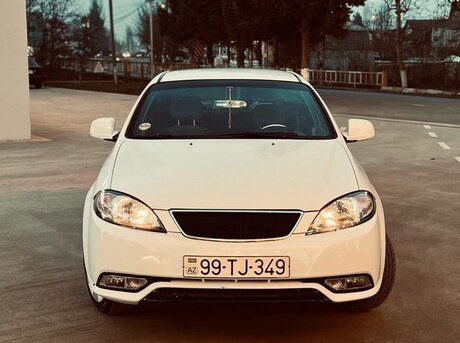 Daewoo Gentra 2014