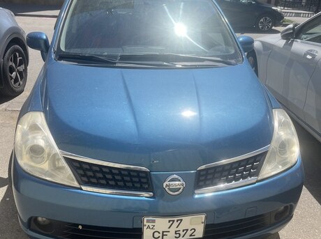 Nissan Tiida 2007