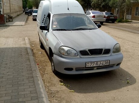 Daewoo Lanos 2011