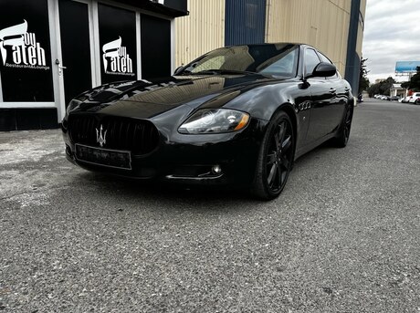 Maserati Quattroporte