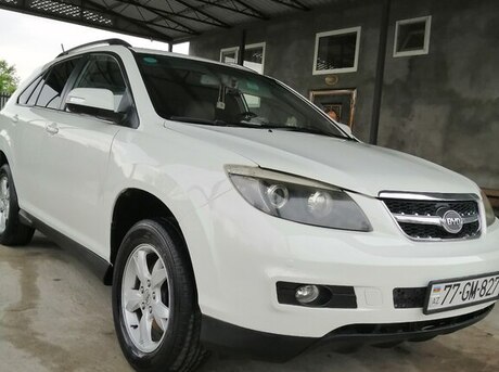 BYD  2012