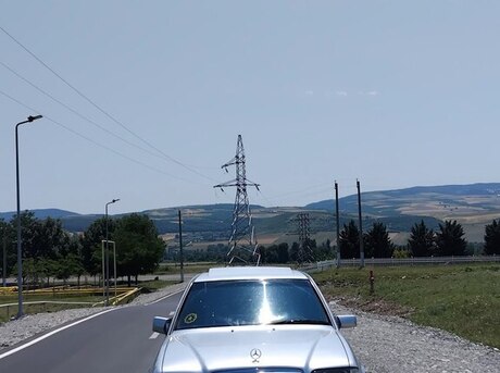 Mercedes E 250 1995