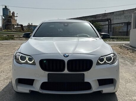 BMW 520 2015