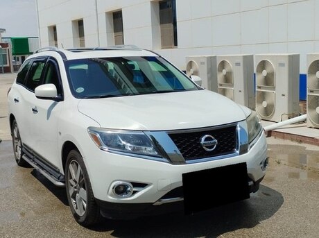 Nissan Pathfinder 2014