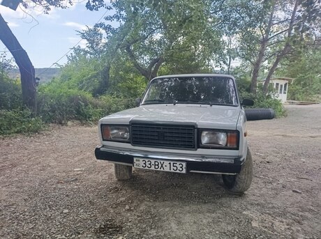 LADA (VAZ) 2107 2000
