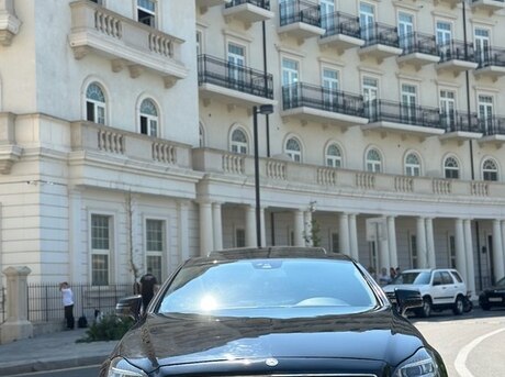 Mercedes CLS 350 2011