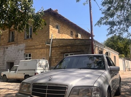 Mercedes C 200 1995