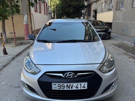 Hyundai Accent