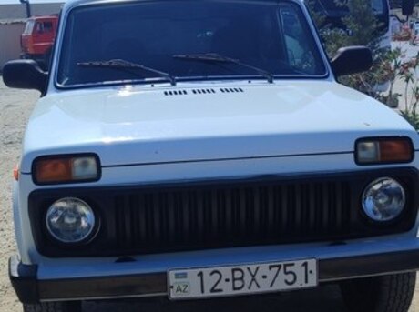 LADA (VAZ) Niva