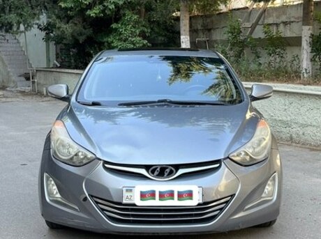 Hyundai Elantra 2012