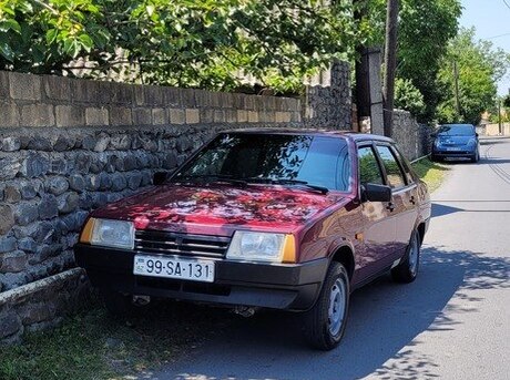 LADA (VAZ) 21099 1999