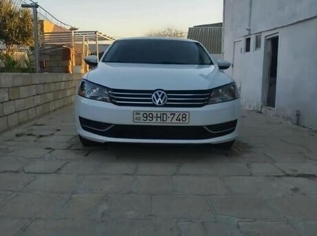 Volkswagen Passat 2011