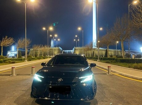 Toyota Camry 2024