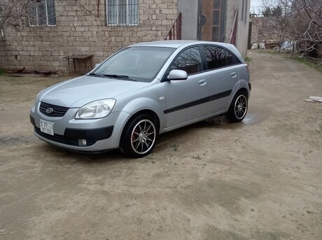 Kia Rio 2005