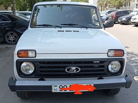 LADA (VAZ) Niva 2013