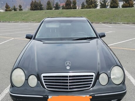 Mercedes E 240 2000