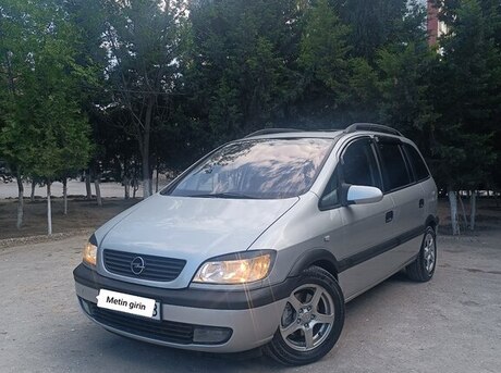 Opel Zafira 2000
