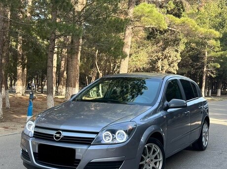 Opel Astra 2004