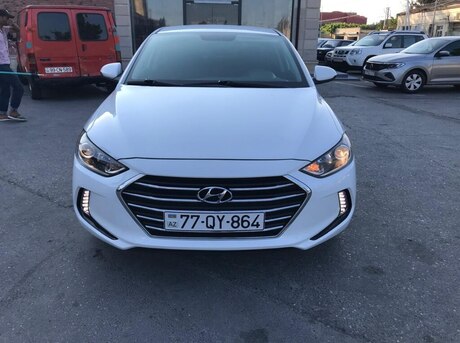 Hyundai Elantra 2017
