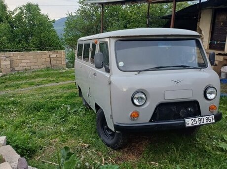 UAZ 2206