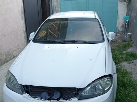 Daewoo Gentra 2014