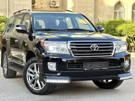 Toyota Land Cruiser 2010