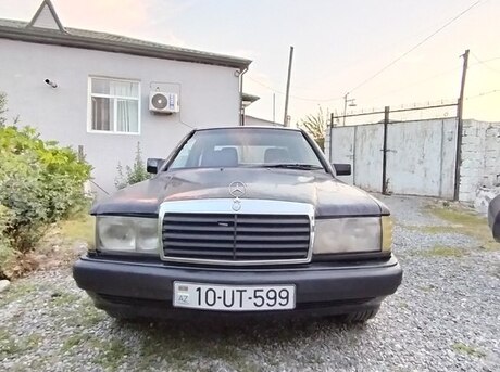 Mercedes 190 1992