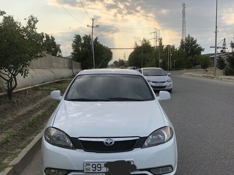 Daewoo Gentra 2014