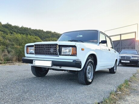 LADA (VAZ) 2107