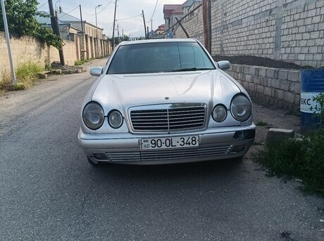 Mercedes E 200 d