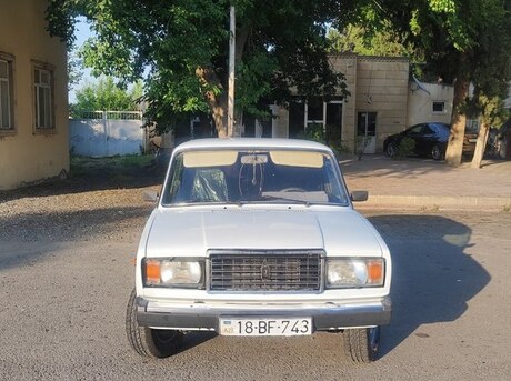 LADA (VAZ) 2107 2004
