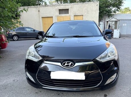 Hyundai Veloster 2013