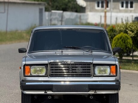 LADA (VAZ) 2107 2010
