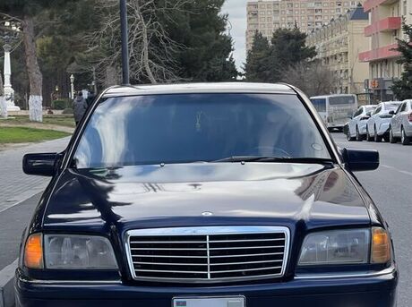 Mercedes C 220