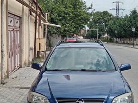 Opel Astra 2003
