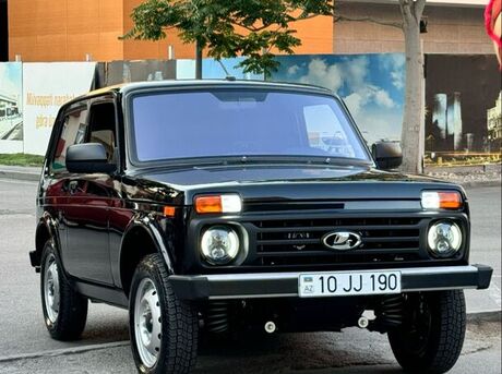 LADA (VAZ) Niva