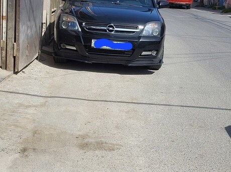 Opel Signum 2005