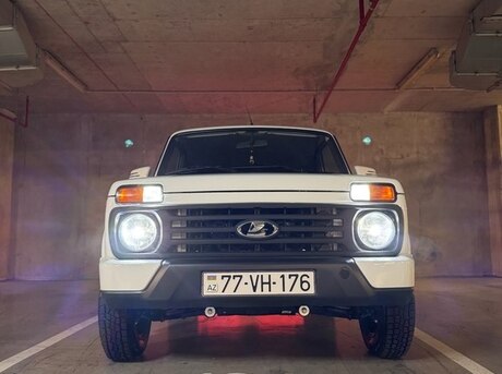 LADA (VAZ) Niva