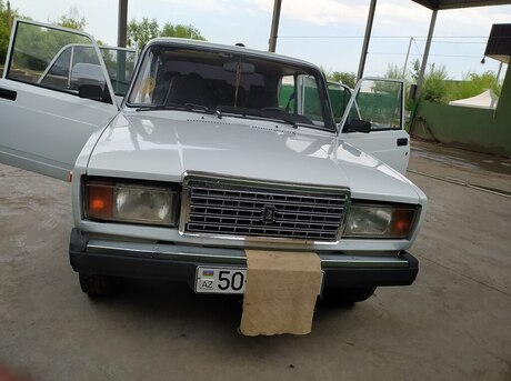 LADA (VAZ) 2107 2005