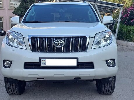 Toyota Land Cruiser Prado 2010