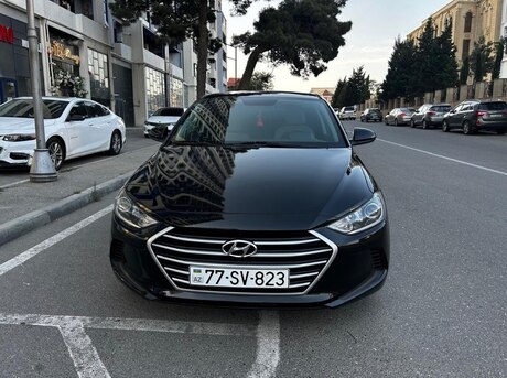Hyundai Elantra 2016