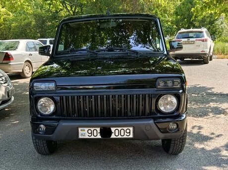 LADA (VAZ) Niva 2023