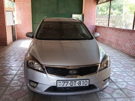 Kia  2010