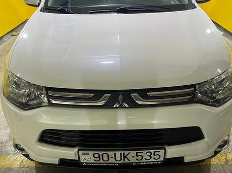 Mitsubishi Outlander 2014