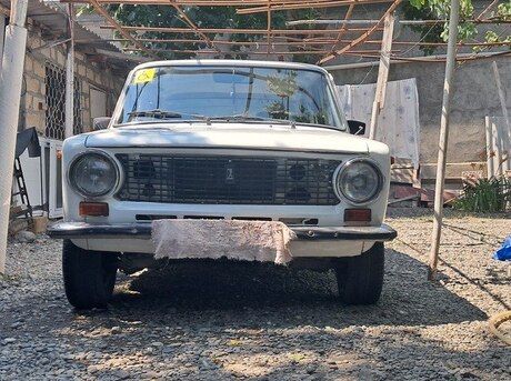 LADA (VAZ) 21011 1984
