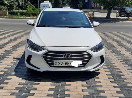 Hyundai Elantra 2018