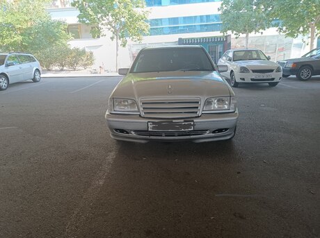 Mercedes C 220