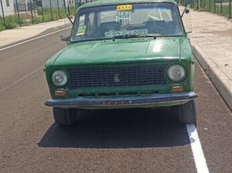 LADA (VAZ) 21011 1982
