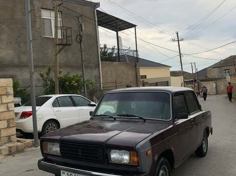 LADA (VAZ) 2107 2004